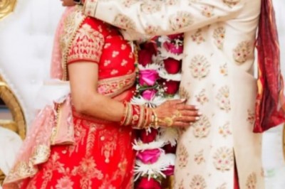 'Don't delay my marriage, collect 650 rials'