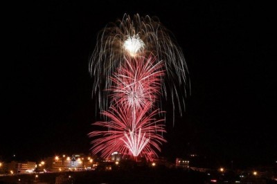 Colorful fireworks light up the sky of Abha in celebration of Eid