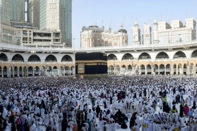 Pakistani scholars say Saudi Arabia’s decision to hold limited Hajj wise