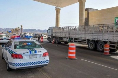 Saudi Arabia eases land border restrictions for trucks from GCC states