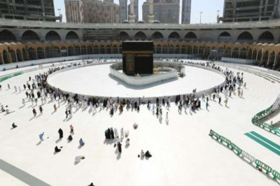 Saudi interior ministry imposes temporary ban on Umrah pilgrims from Kingdom